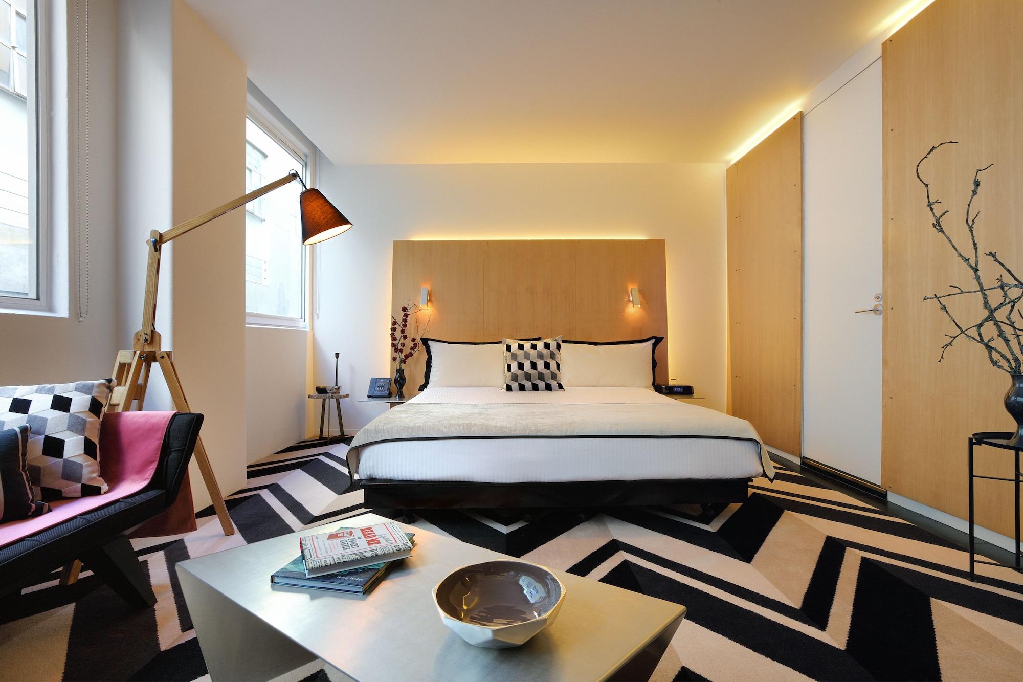 Adelphi Hotel Melbourne Dış mekan fotoğraf A room at the hotel