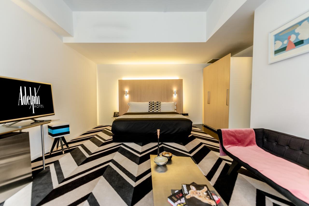 Adelphi Hotel Melbourne Dış mekan fotoğraf A room at Adelina Bangkok