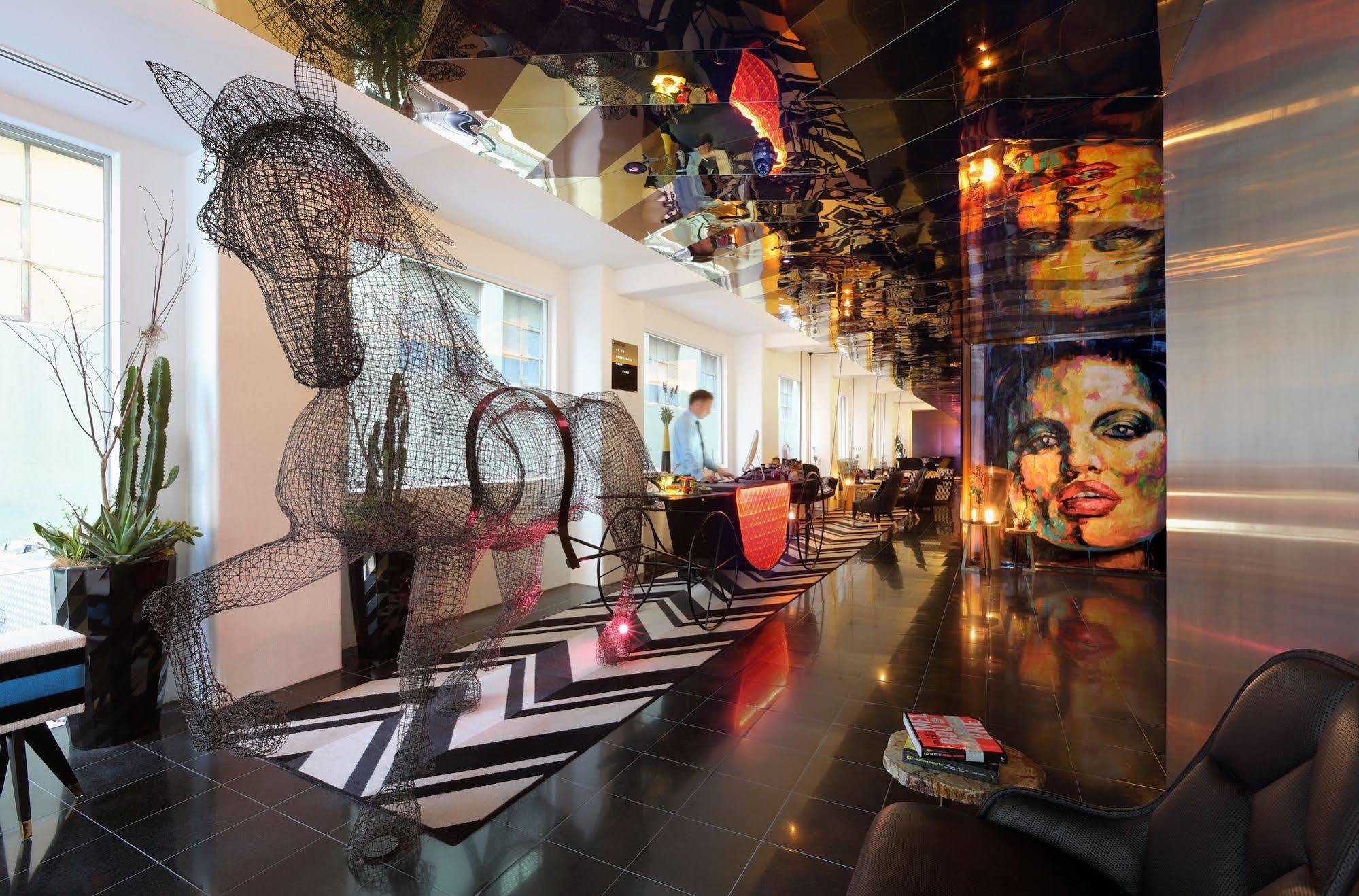 Adelphi Hotel Melbourne Dış mekan fotoğraf The lobby of the Mandarin Oriental, Munich